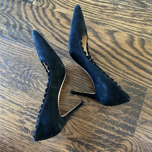 Ann Taylor- Mila scalloped suede pumps - Picture 3 of 6